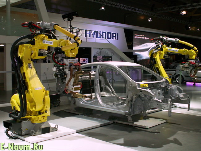 Hyundai кроме автомобилей привез на выставку кусочек сборочного производства со своего завода в Петербурге
