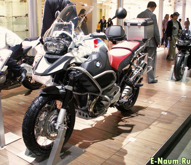 Мотоцикл BMW