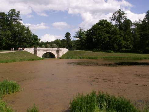 Карпинский пруд и мост